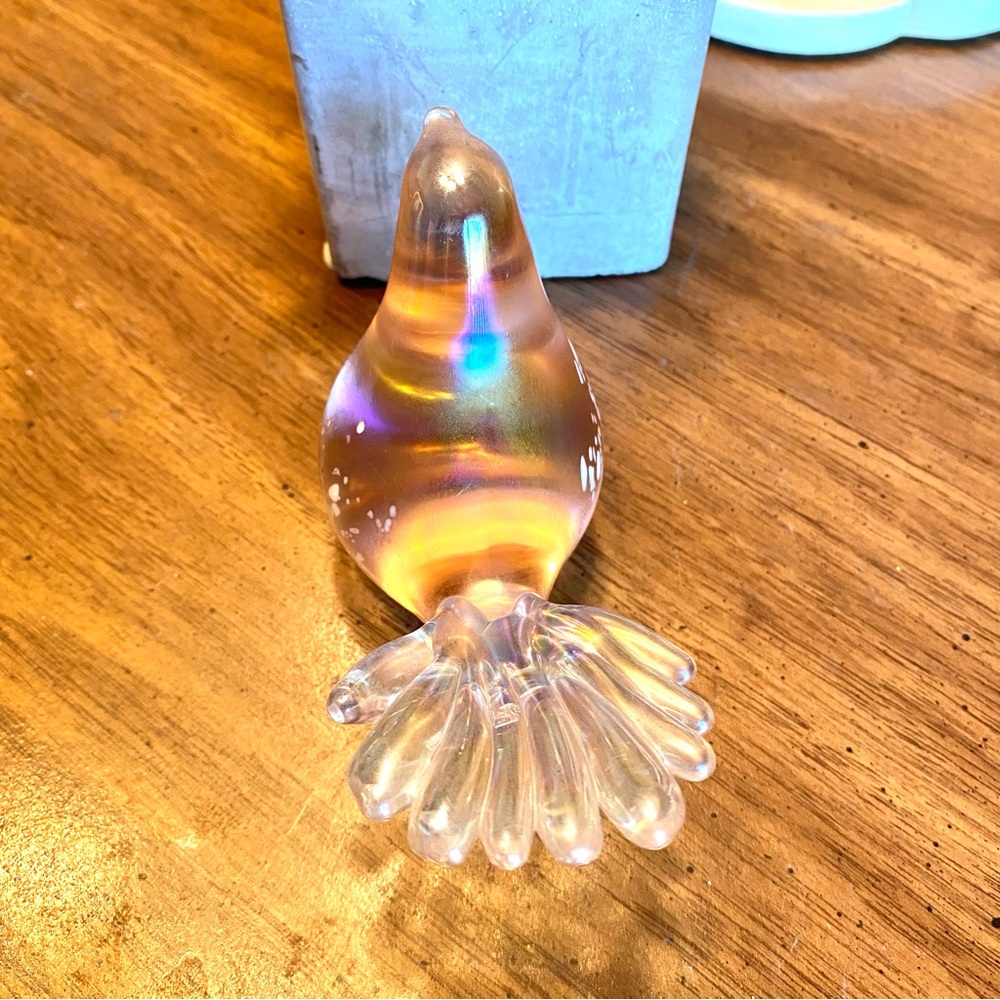 Vintage Silvestri Pink Iridescent Glass Bird Figurine with original stickers - Picture 6 of 11